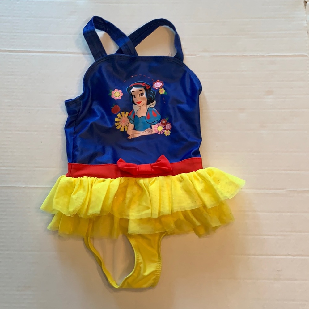 5/6 Girl Snow White Disney Swim Suit one piece